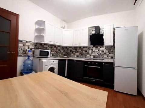 квартира по адресу Софии Русовой ул., 5