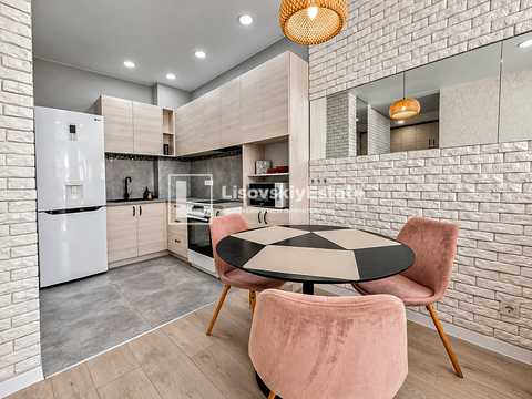 квартира за адресою Регенераторна вул., 4 к15