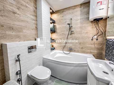 квартира за адресою Регенераторна вул., 4 к15
