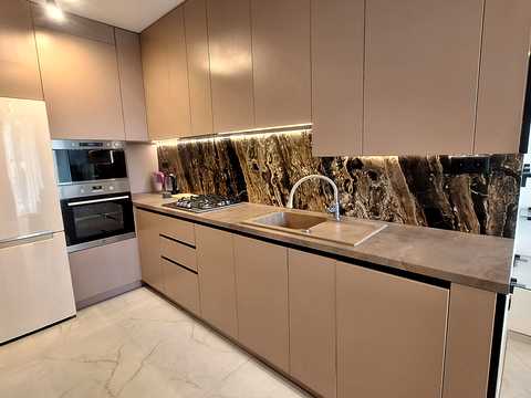 квартира по адресу Сичинского ул., 5