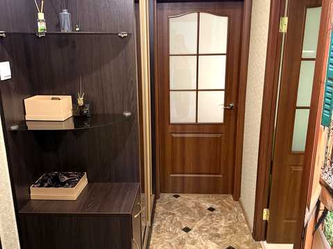 квартира за адресою Софії Русової вул., 1