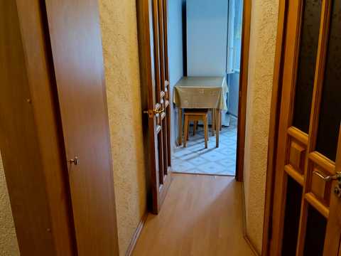 квартира за адресою Квартальна вул. (Гладкова), 13