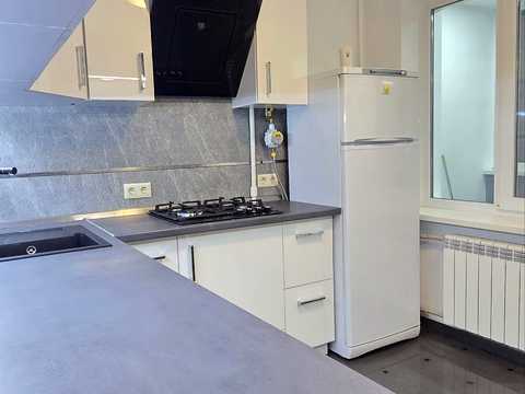 квартира за адресою Леся Курбаса просп., 16