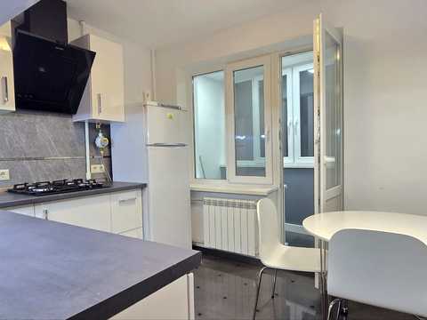 квартира за адресою Леся Курбаса просп., 16