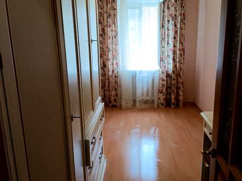 квартира за адресою Квартальна вул. (Гладкова), 13