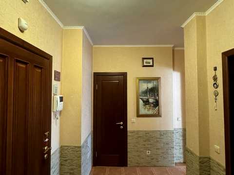 квартира за адресою Раїси Окіпної вул., 10-Б
