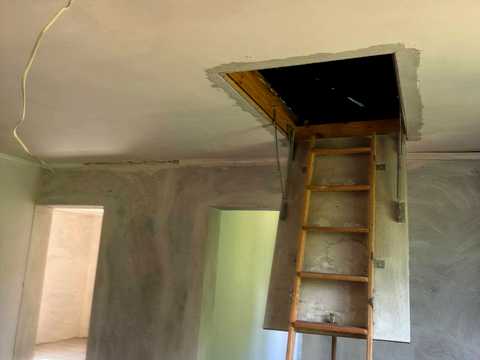 будинок за адресою Лесі Українки вул. (Генерала Небогатова)