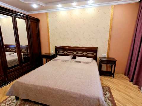 квартира по адресу Миколы Бажана просп., 10