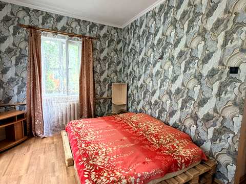 будинок за адресою Довженка