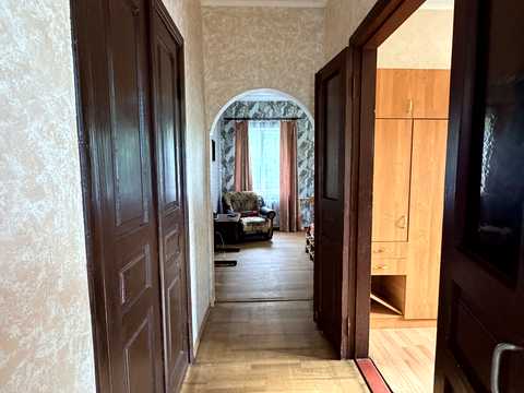 будинок за адресою Довженка