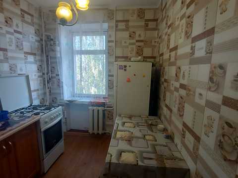 квартира за адресою Космонавтів вул., 98