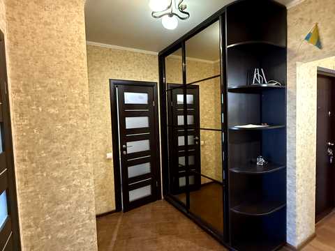 квартира по адресу Урловская ул., 20