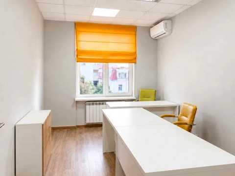 комерційна за адресою Глибочицька вул., 40