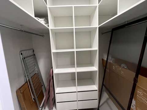 квартира за адресою Краснова вул., 1-В