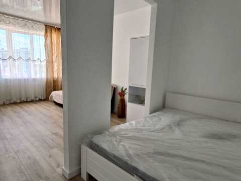 квартира за адресою Зарічанська вул., 9