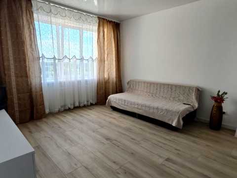 квартира за адресою Зарічанська вул., 9
