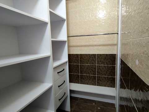 квартира за адресою Зарічанська вул., 9