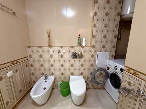 квартира за адресою Київ, Василя Тютюнника вул. (Анрі Барбюса), 37/1