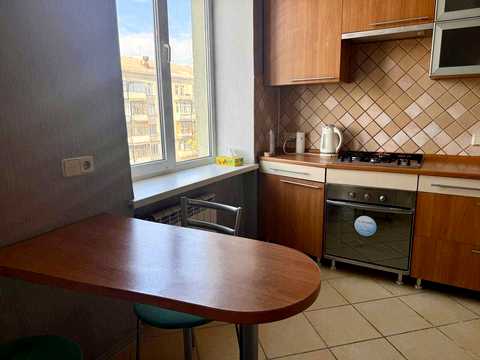 квартира по адресу Героев Харькова просп. (Московский), 40/42