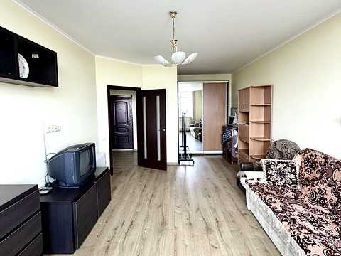 квартира за адресою Бреуса вул., 63/1