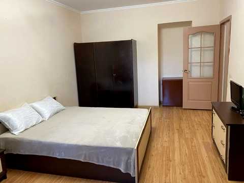 квартира за адресою Пироговська вул., 7/9а
