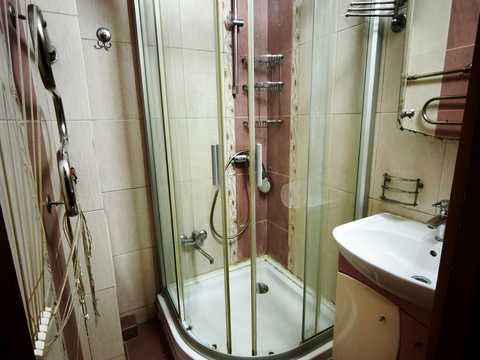 квартира за адресою Героїв Космосу вул., 1