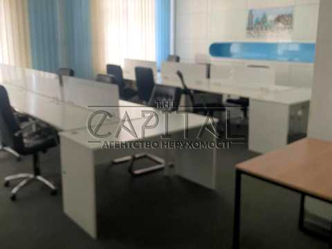 коммерческая по адресу Бессарабская пл., 5