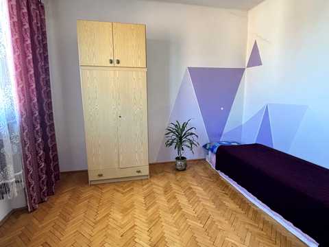 кімната за адресою Каштанова вул., 5