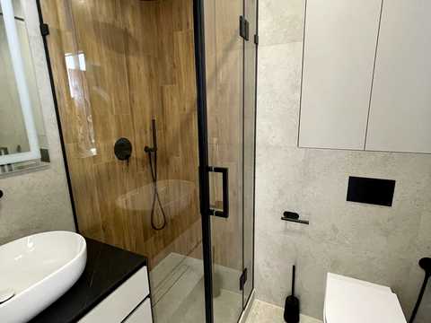 квартира за адресою Салютна вул., 2к22
