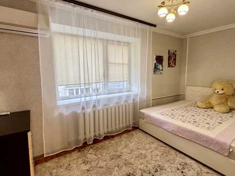 квартира за адресою Павла Чубинського вул. (Крупської), 10