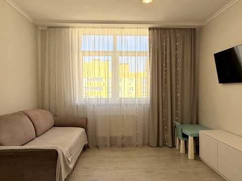 квартира за адресою Сім'ї Кульженків вул. (Петра Дегтяренка), 35