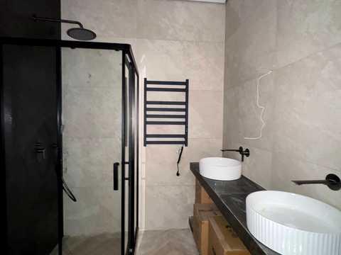 будинок за адресою 83 садова, 1