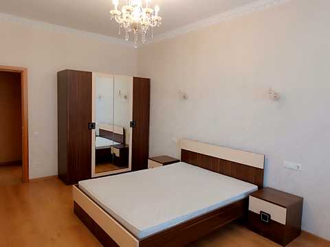 квартира за адресою Срібнокільська вул., 3-А