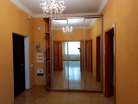 квартира за адресою Срібнокільська вул., 3-А