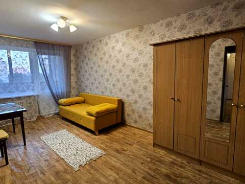 квартира по адресу Олега Мудрака ул. (Генерала Наумова), 39