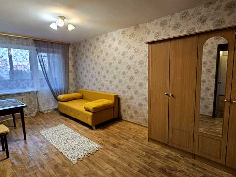 квартира по адресу Олега Мудрака ул. (Генерала Наумова), 39