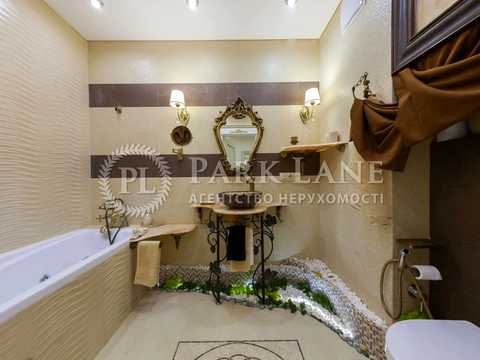 квартира за адресою Предславинська вул., 53