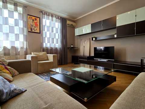 квартира за адресою Братська вул., 5