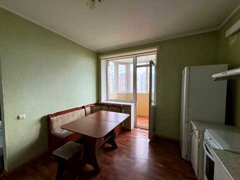 квартира за адресою Олени Пчілки вул., 3-А