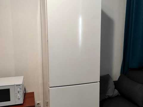 квартира за адресою Анни Ахматової вул., 22
