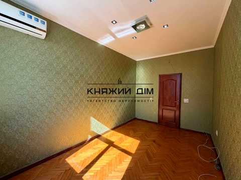 квартира за адресою Берестейський просп. (Перемоги), 45