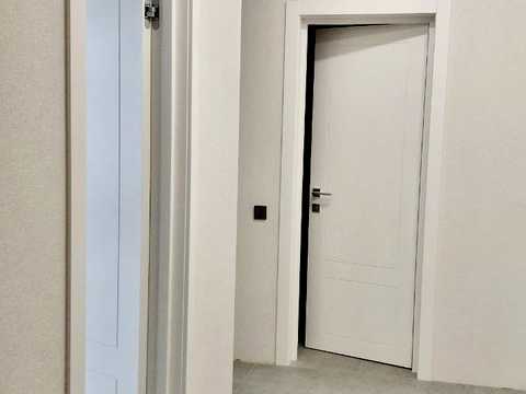 комерційна за адресою Микільсько-Слобідська вул., 8