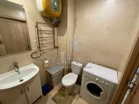 квартира за адресою Монтажників вул., 1