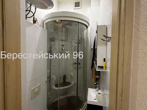квартира за адресою Берестейський просп. (Перемоги), 96