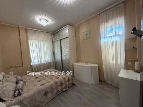 квартира за адресою Берестейський просп. (Перемоги), 96