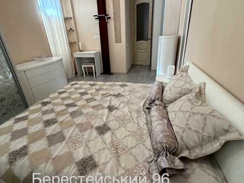 квартира за адресою Берестейський просп. (Перемоги), 96