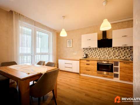 квартира за адресою Зарічна вул., 1-Г