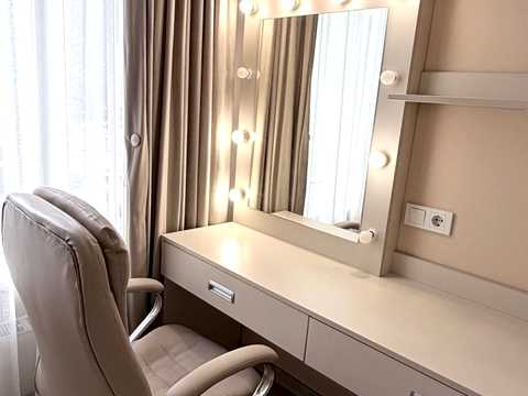 квартира за адресою Дніпровська набережна вул., 18-А