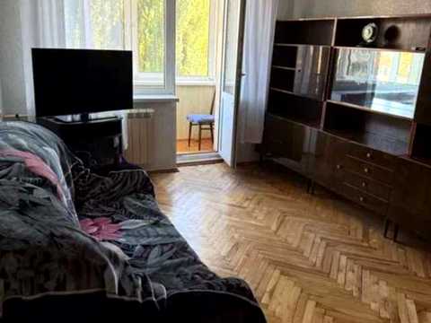 квартира за адресою Зодчих вул., 18-А