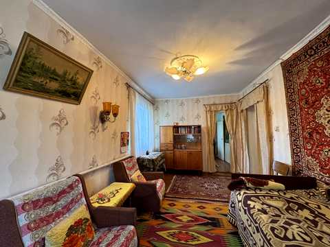 дом по адресу Центральна, 49